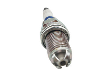 6 PC Auto-Zündkerze-Doppelt-Laser-Platin BKR6EQUP geeignetes BMW 3199/12120037607